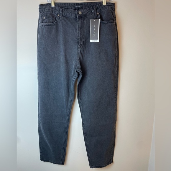 Trendyol Denim - TRENDYOL Women’s Gray Black Mom Jean Denim Size 12